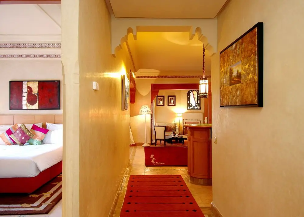 Interior of an Imperial High-Roller Casino Suite at Delvarisregalhouse