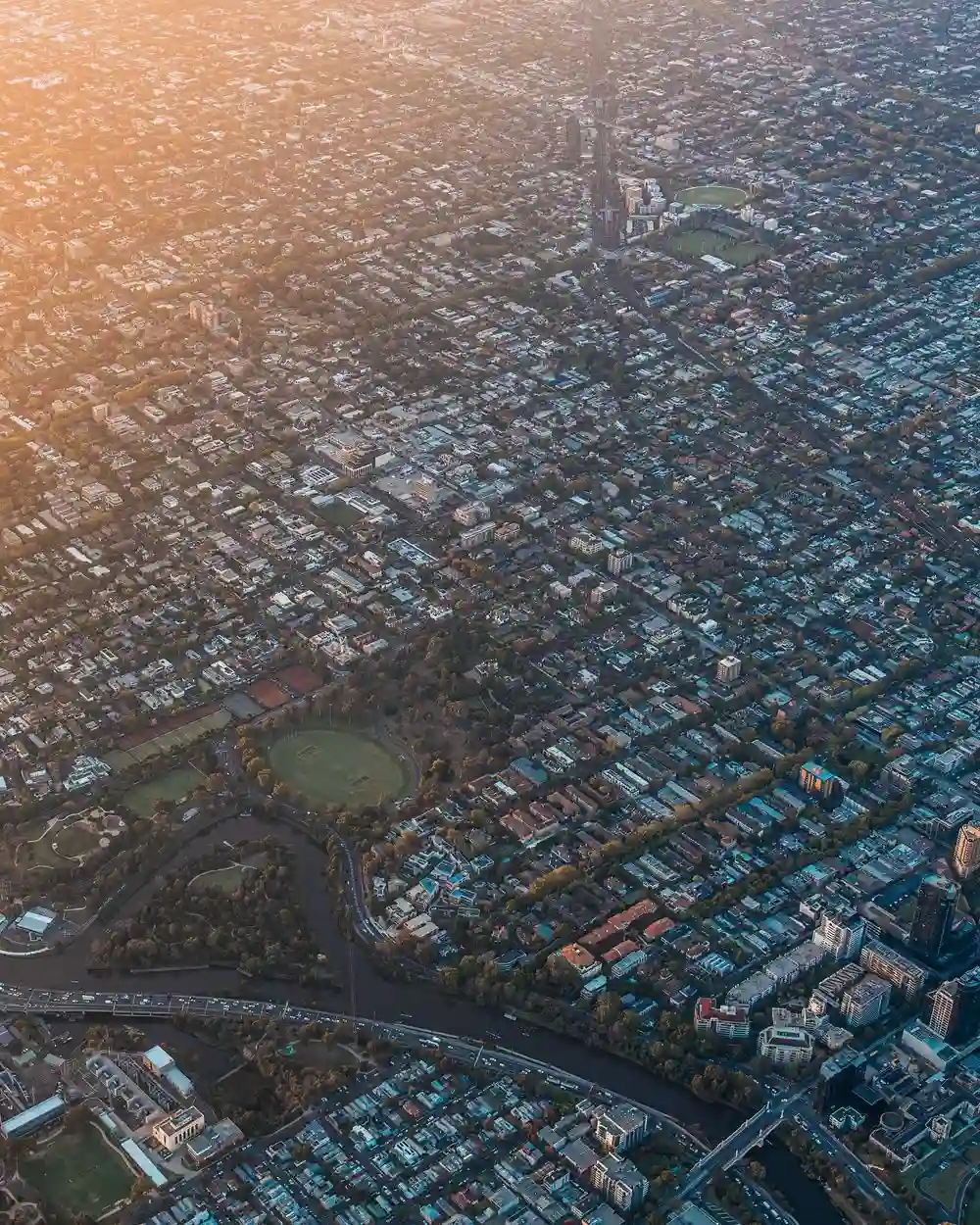 Aerial view of Southbank Melbourne and the Yarra River location of Delvarisregalhouse